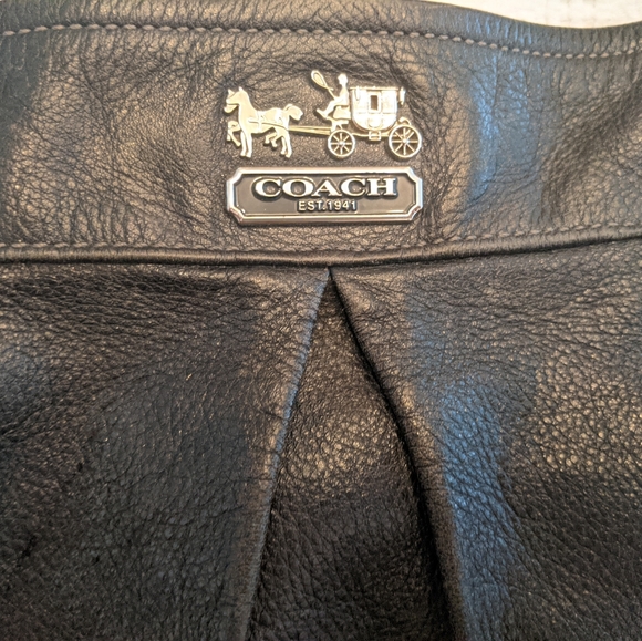 Coach hobo purse - Picture 3 of 6